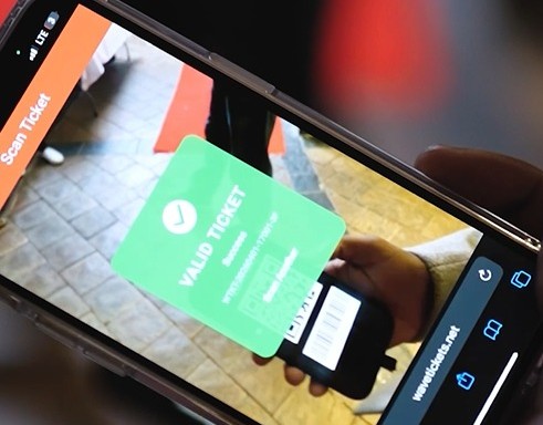 Event Scanning in Motion